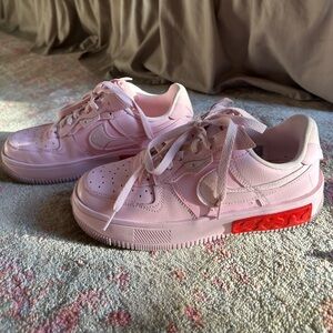 • Pink Nike Air Force One Fontanka Size: 8 •